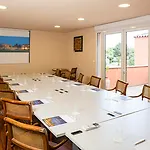 Ξενοδοχείο με διαμερίσματα Palmyra Golf & 4*