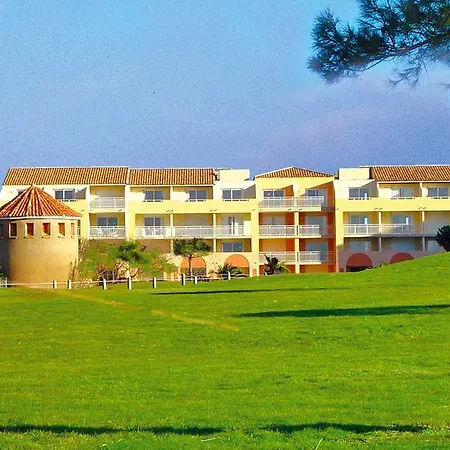 アパートホテル Palmyra Golf & 4*