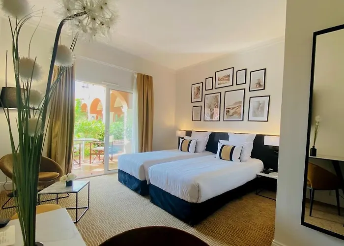 Palmyra Golf & Apart Otel 4*