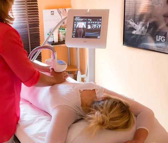 Vacancéole - Résidence Le Palmyra Golf 4*